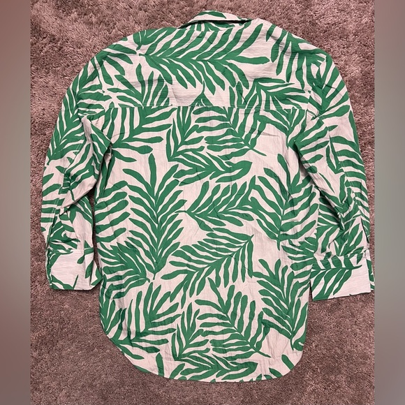 NWT H&M Green/Tan Leaf Print Tunic Top - Picture 3 of 4
